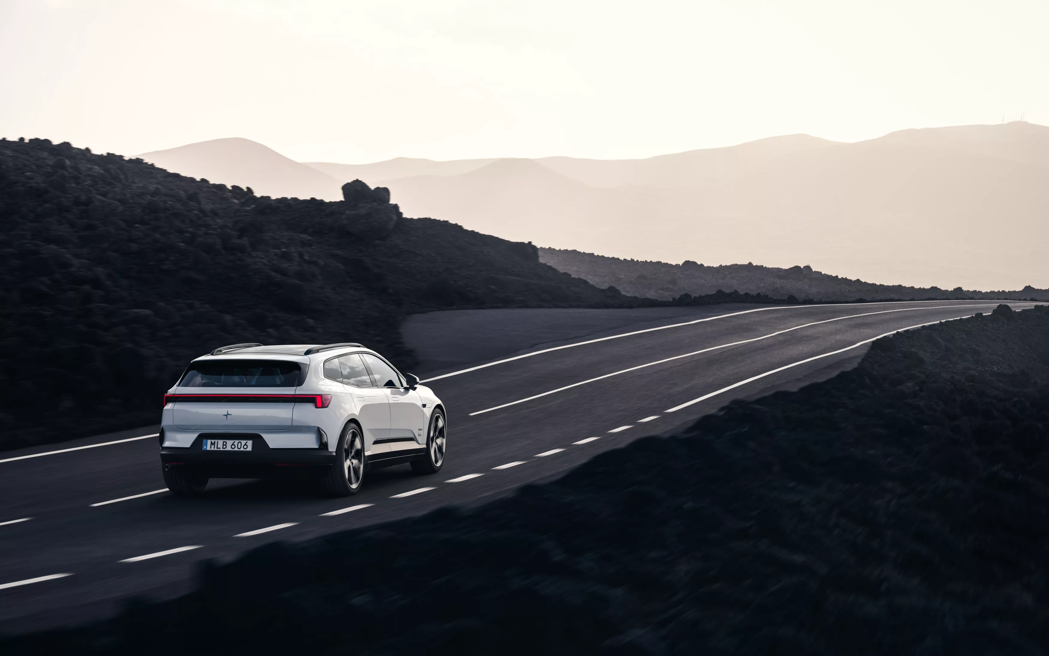 Polestar 4 SUV