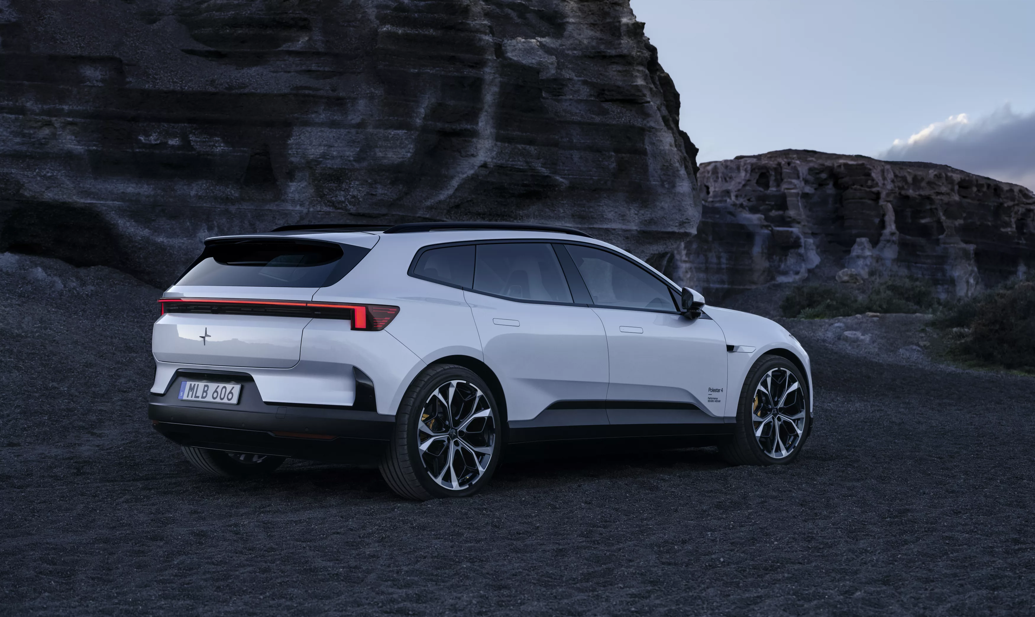 Polestar 4 SUV