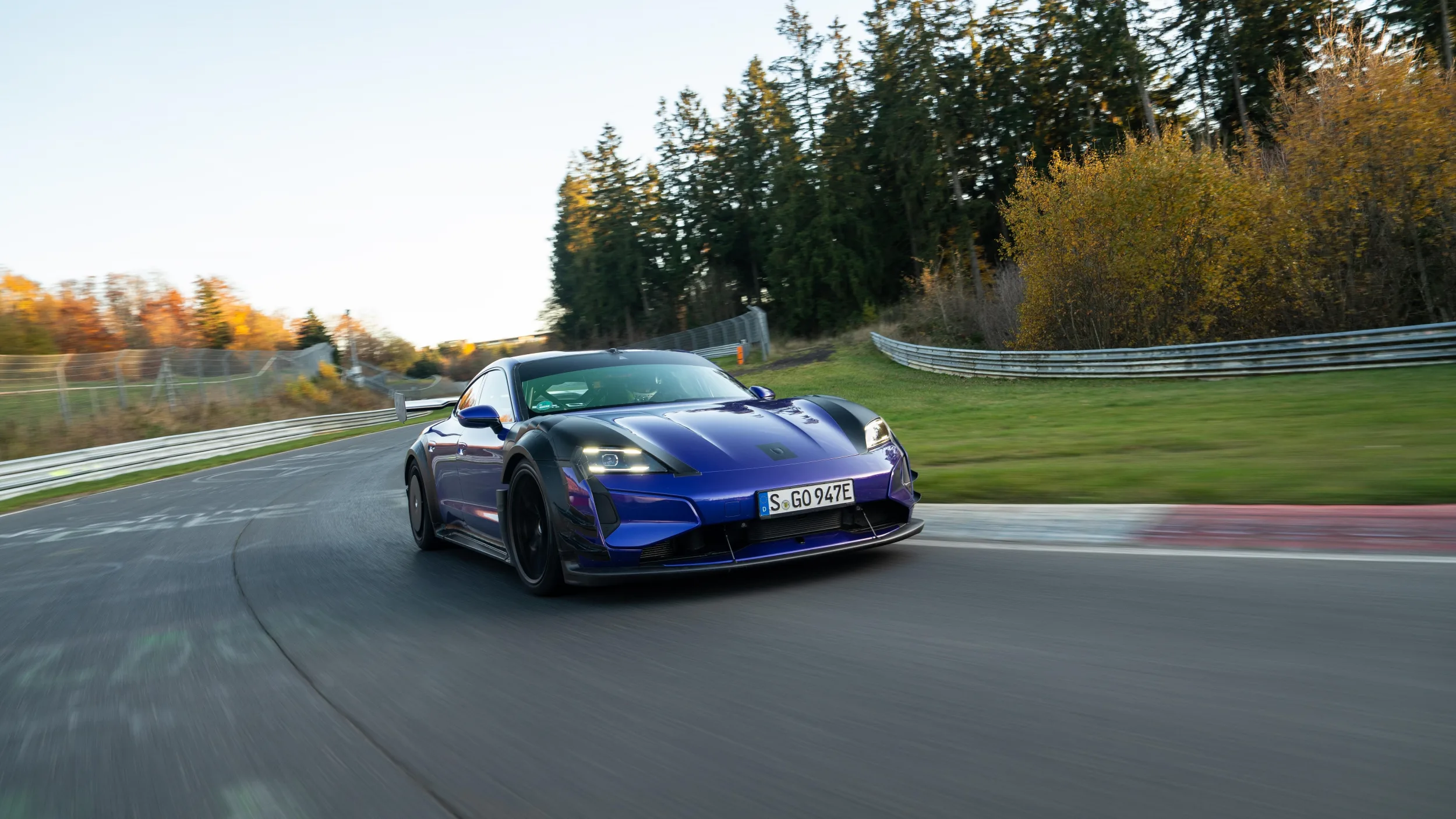 Porsce Taycan Turbo GT Manthey Kit