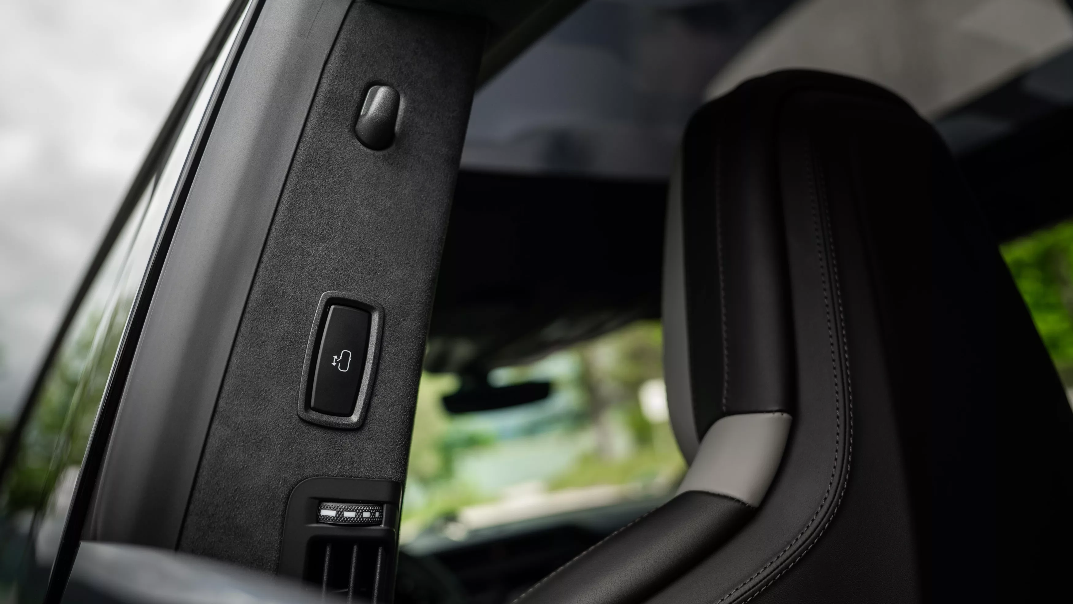 Porsche Cayenne Turbo Electric