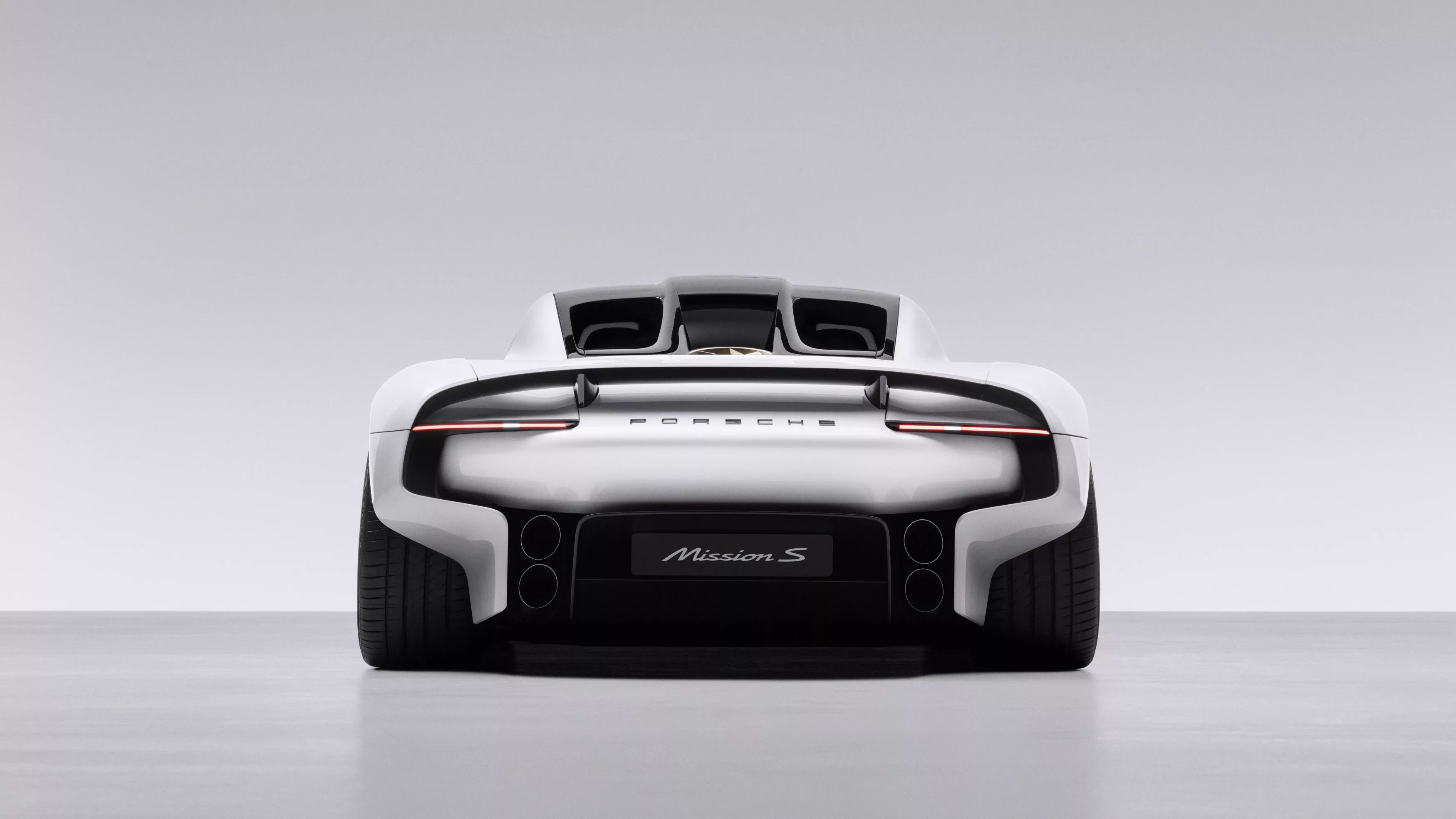 Porsche Mission S
