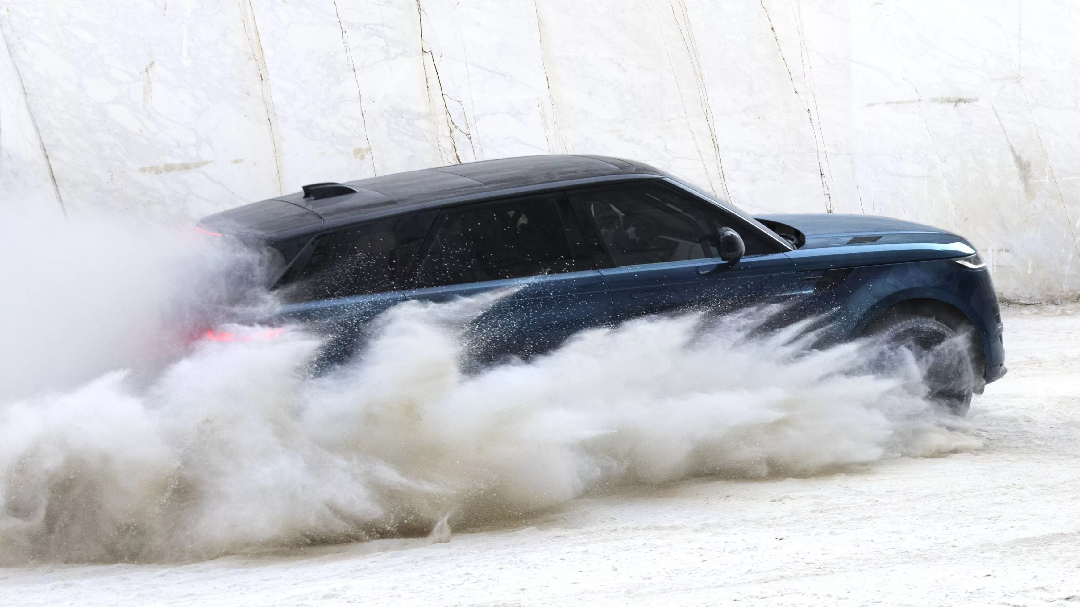 Range Rover Sport Electric