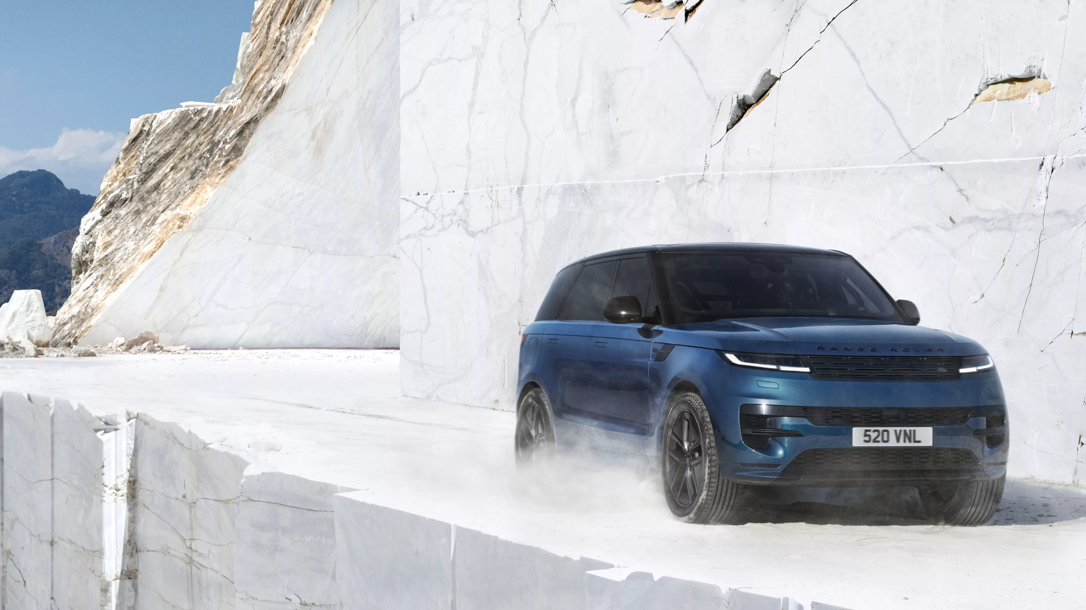 Range Rover Sport Electric