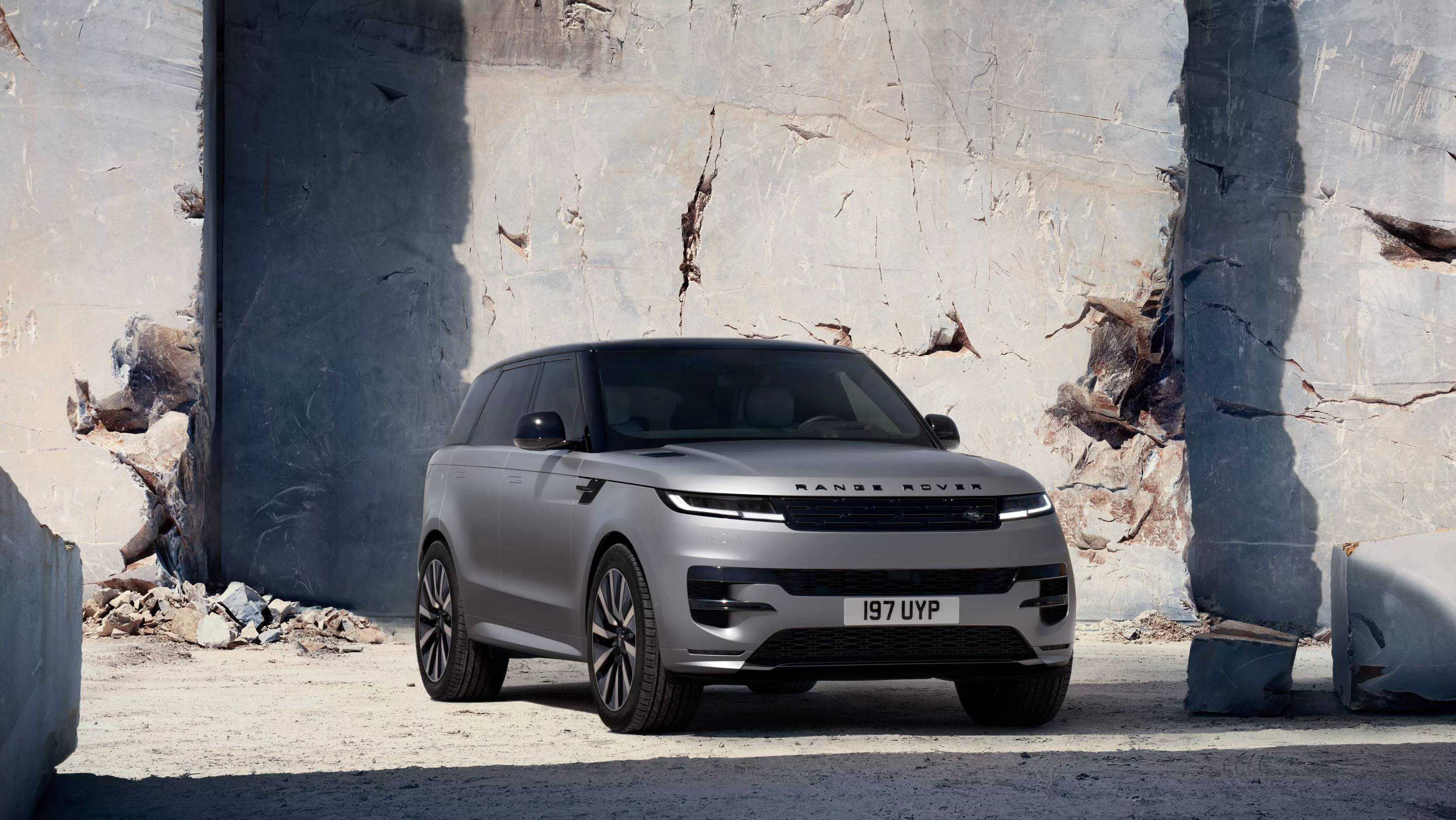 Range Rover Sport Electric