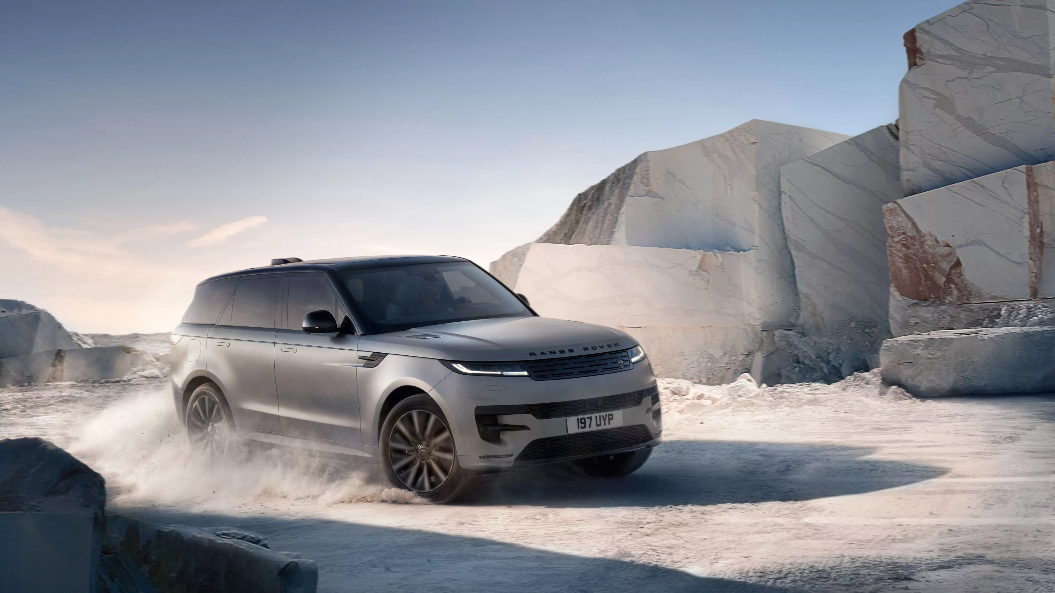 Range Rover Sport Electric
