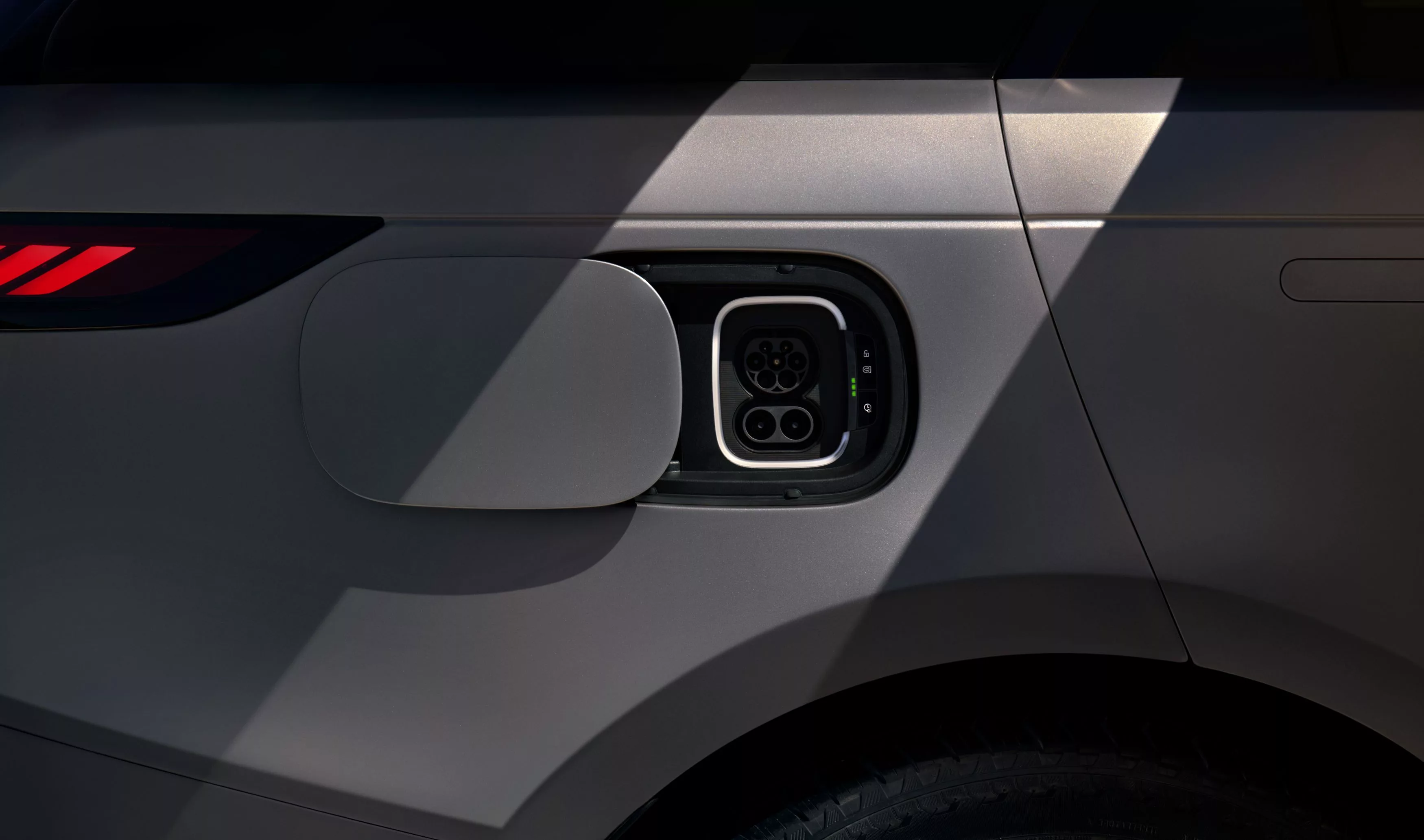 Range Rover Sport Electric