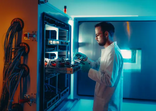 auto.pub Ampere look ahead to the future of batteries: a new laboratory to anticipate technological breakthroughs 10.10.25