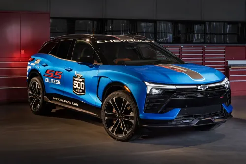 auto.pub Chevrolet Blazer EV SS pace car 11.02.25