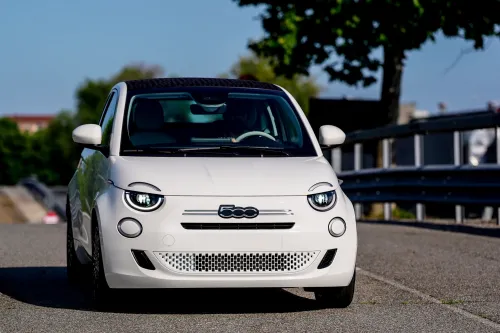 auto.pub Fiat 500 Hybrid 10.07.25