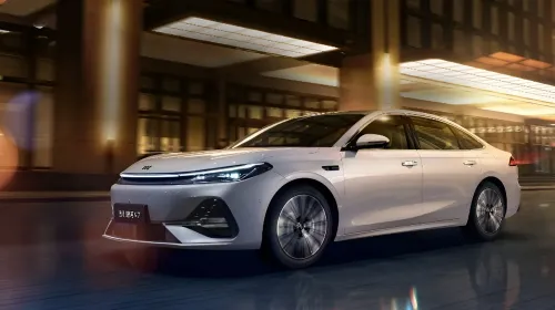 auto.pub Geely Galaxy A7 EM-i 06.06.25