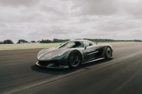 auto.pub Koenigsegg Jesko Absolut 14.08.25