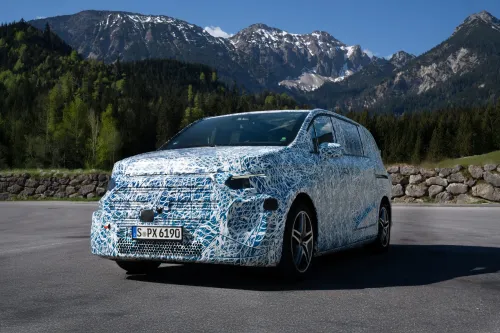 auto.pub Mercedes-Benz VLE Development Drive Stuttgart-Rome 03.07.25