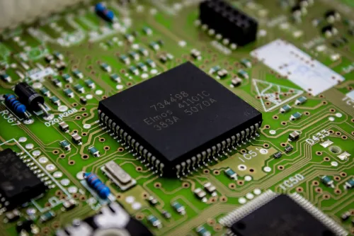 auto.pub Microchip 11.03.26