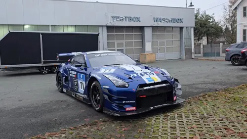 auto.pub Nissan GT-R @ Iconic Auctioneers 04.02.26