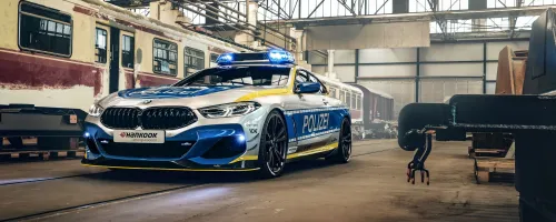 auto.pub Police BMW M850i xDrive 22.03.26
