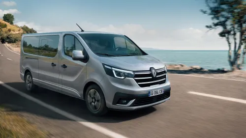auto.pub Renault Trafic Escapade 17.11.25