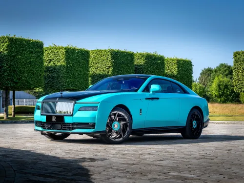 auto.pub Rolls-Royce with Chinese Mural Art 24.07.25