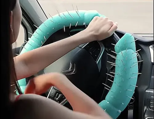 auto.pub This is how to practice the correct hand position on the steering wheel 25.02.26