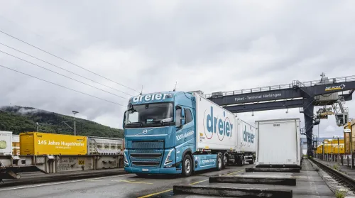 auto.pub Volvo’s electric trucks reach 250 million kilometers 28.10.25