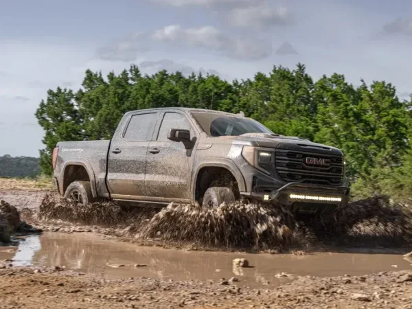 Hennessey Goliath 700 Sierra
