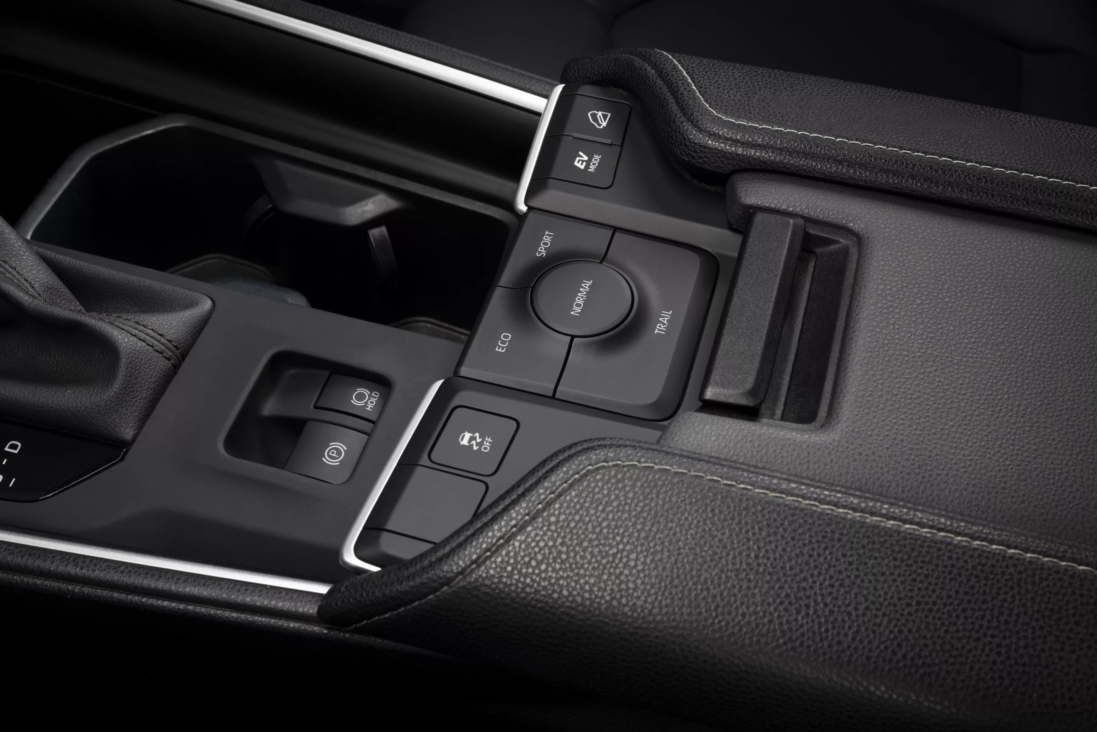 Toyota Grand Highlander Hybrid Woodland Edition