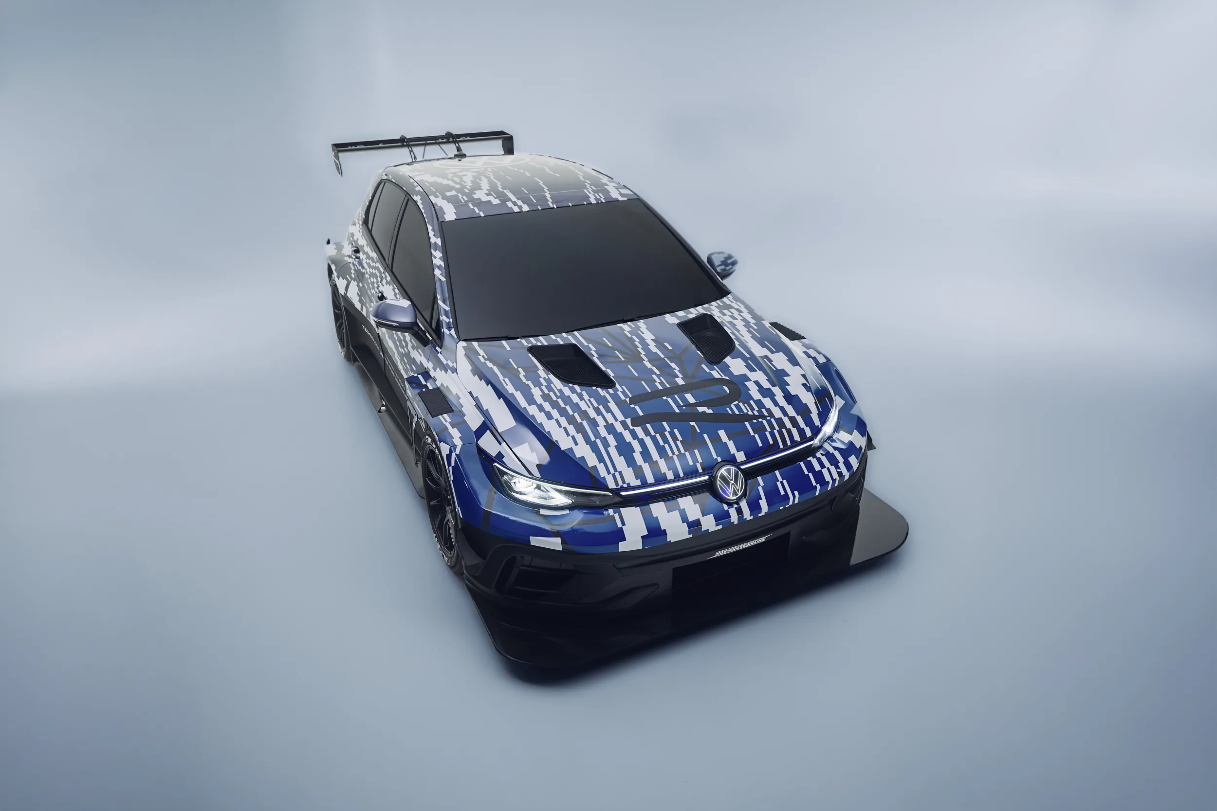 Volkswagen Golf R 24H