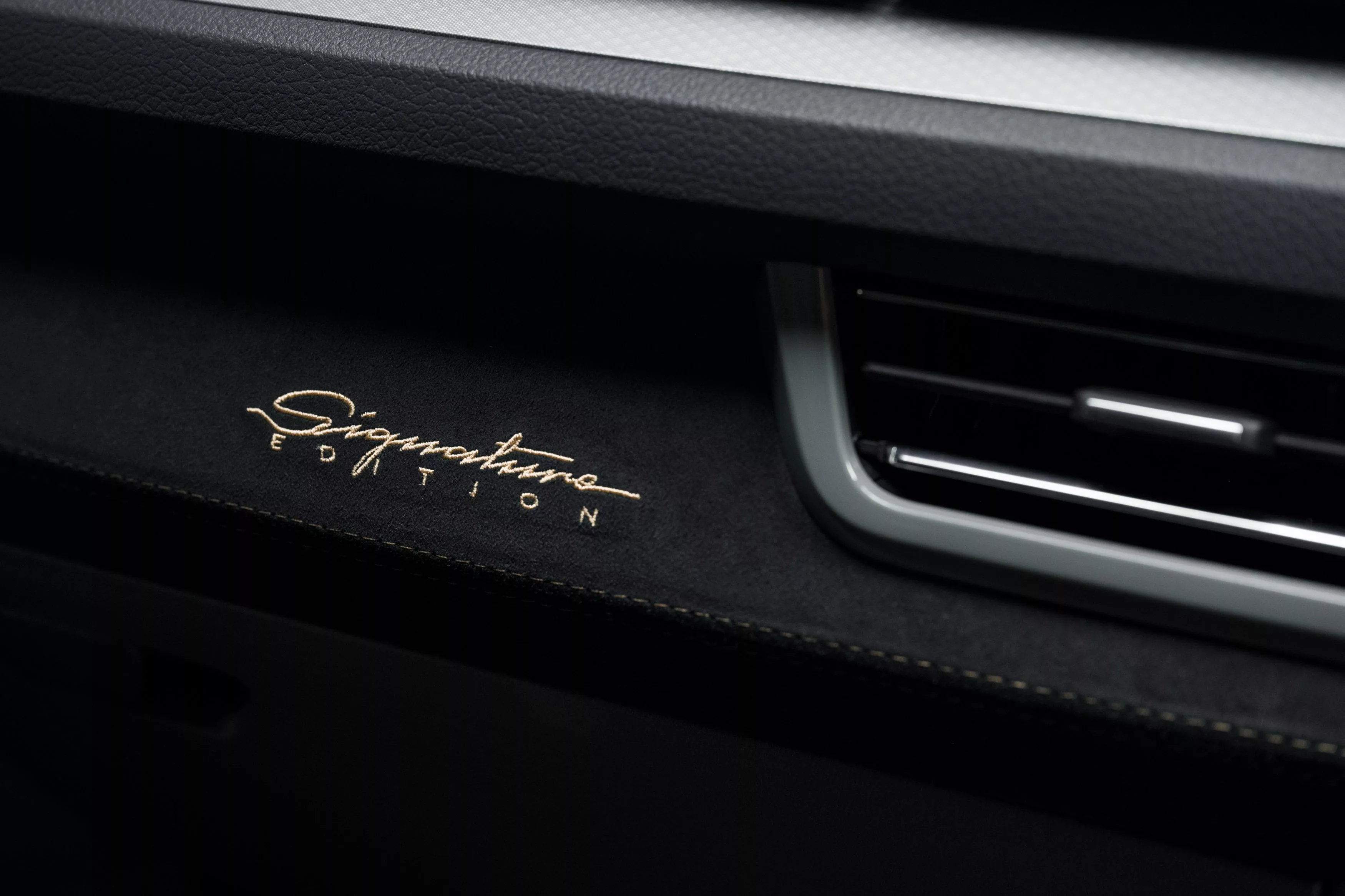 Volkswagen Signature Edition