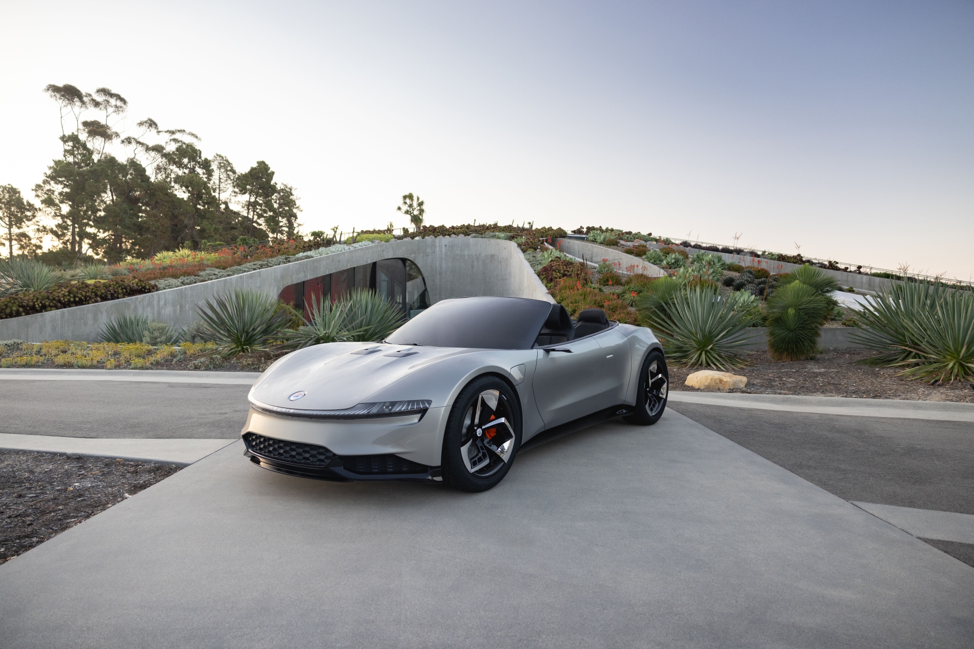 Fisker releases additional details on Fisker Rōnin – auto.pub