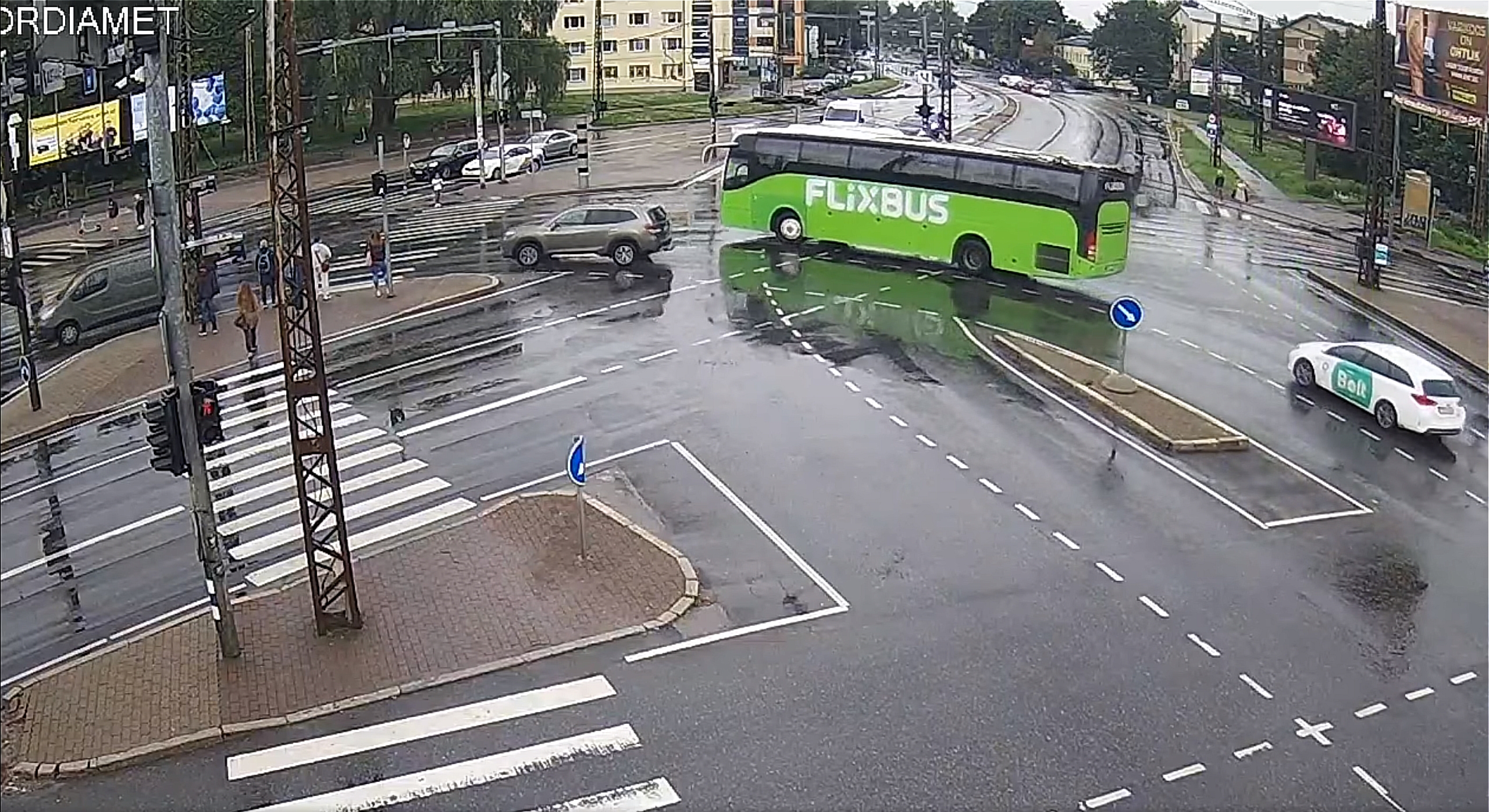 Do you know which intersection has the highest probability of getting into a traffic accident? – auto.pub