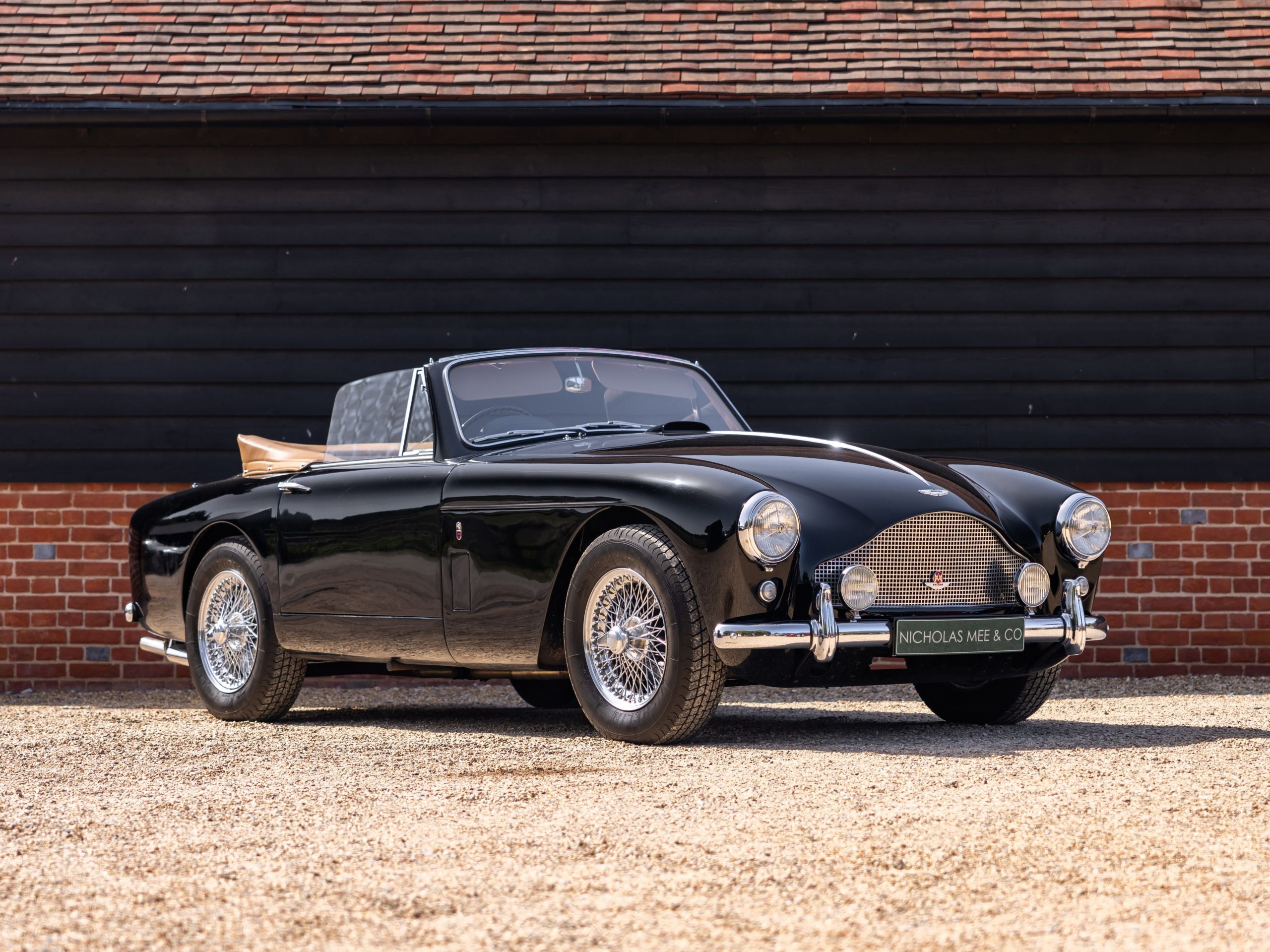 Rare Aston Martin DB Mk III Drophead Coupé Finds Home at Nicholas Mee & Co – auto.pub