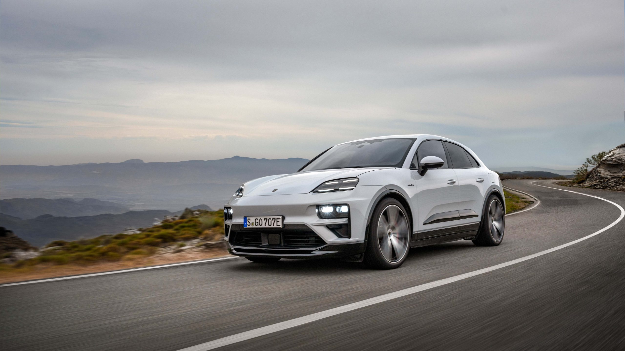 Porsche Launches Revolutionary Electric SUV: The New Macan with Groundbreaking Performance and Technology – auto.pub