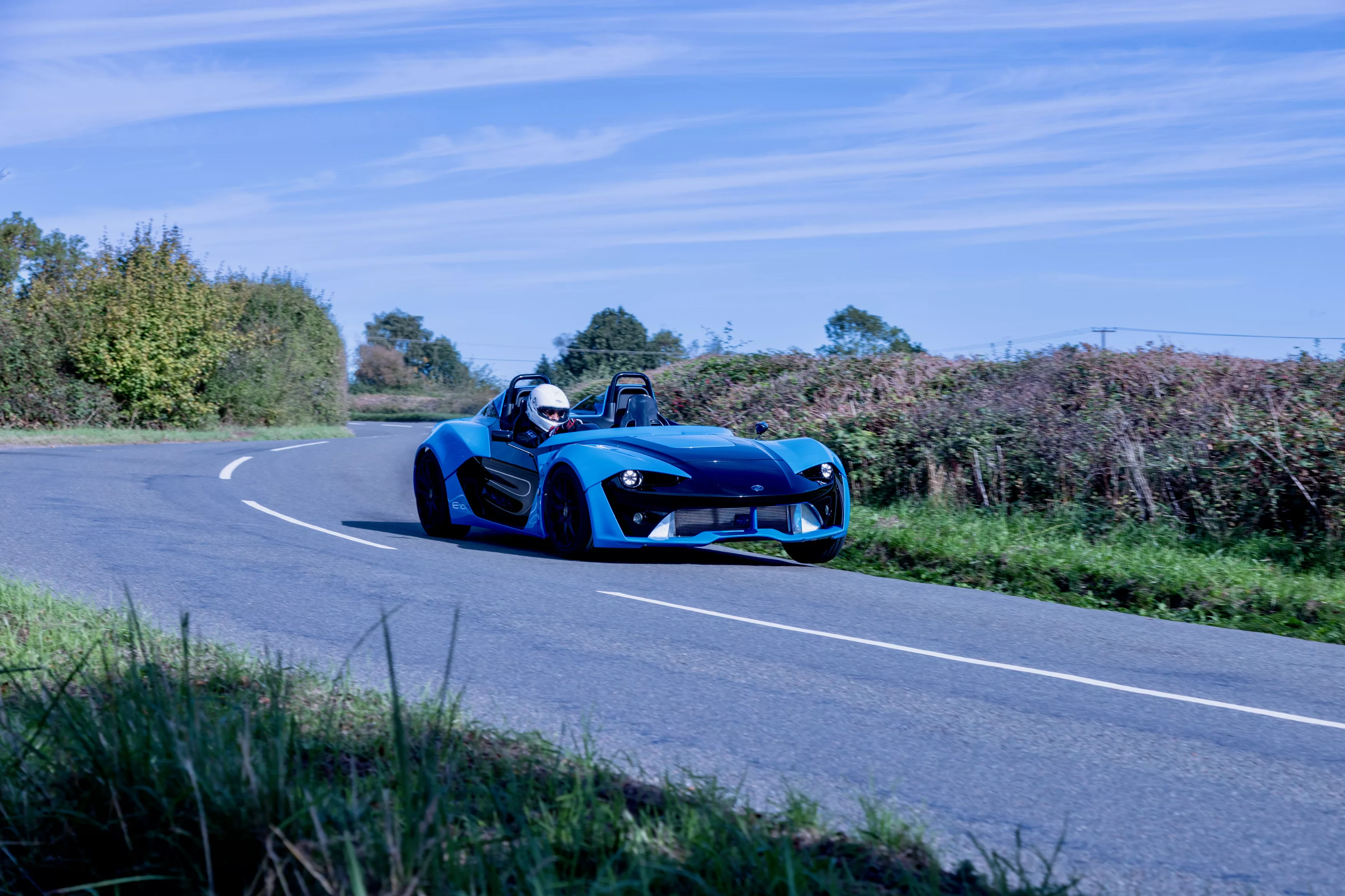 Zenos E10