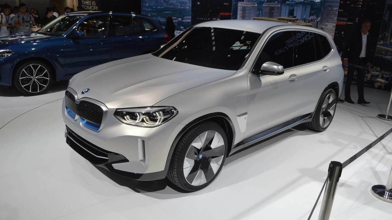 .BMW iX3 ideeauto