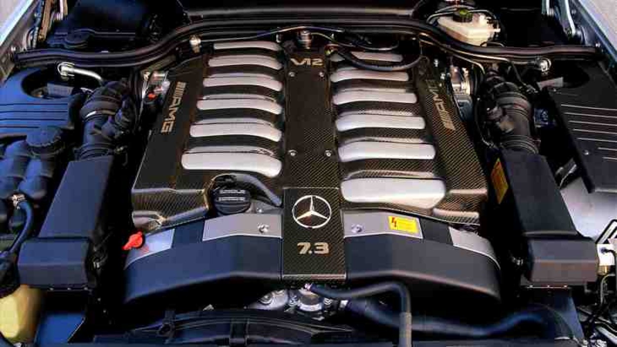 .Mercedes-AMG V12 Engine