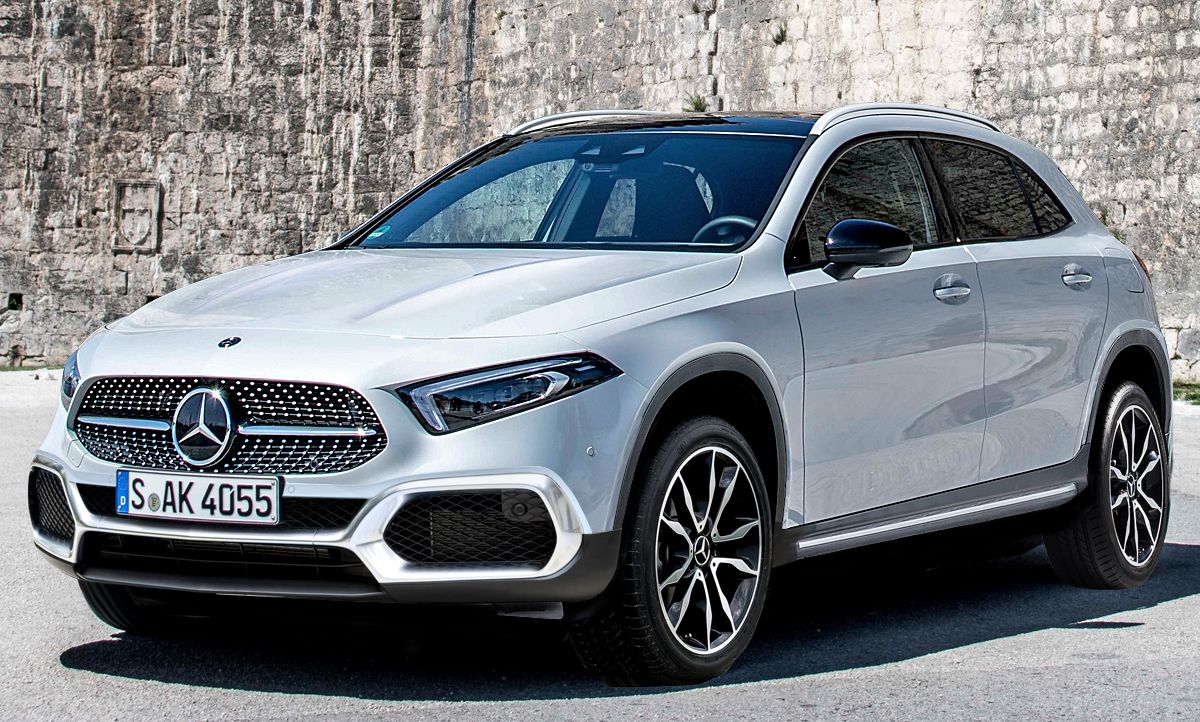 .Mercedes-Benz GLA