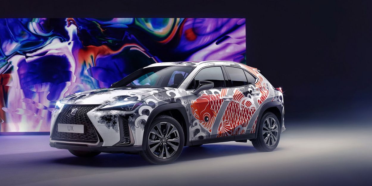 .Lexus UX