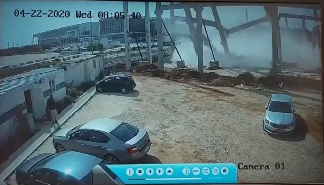 .